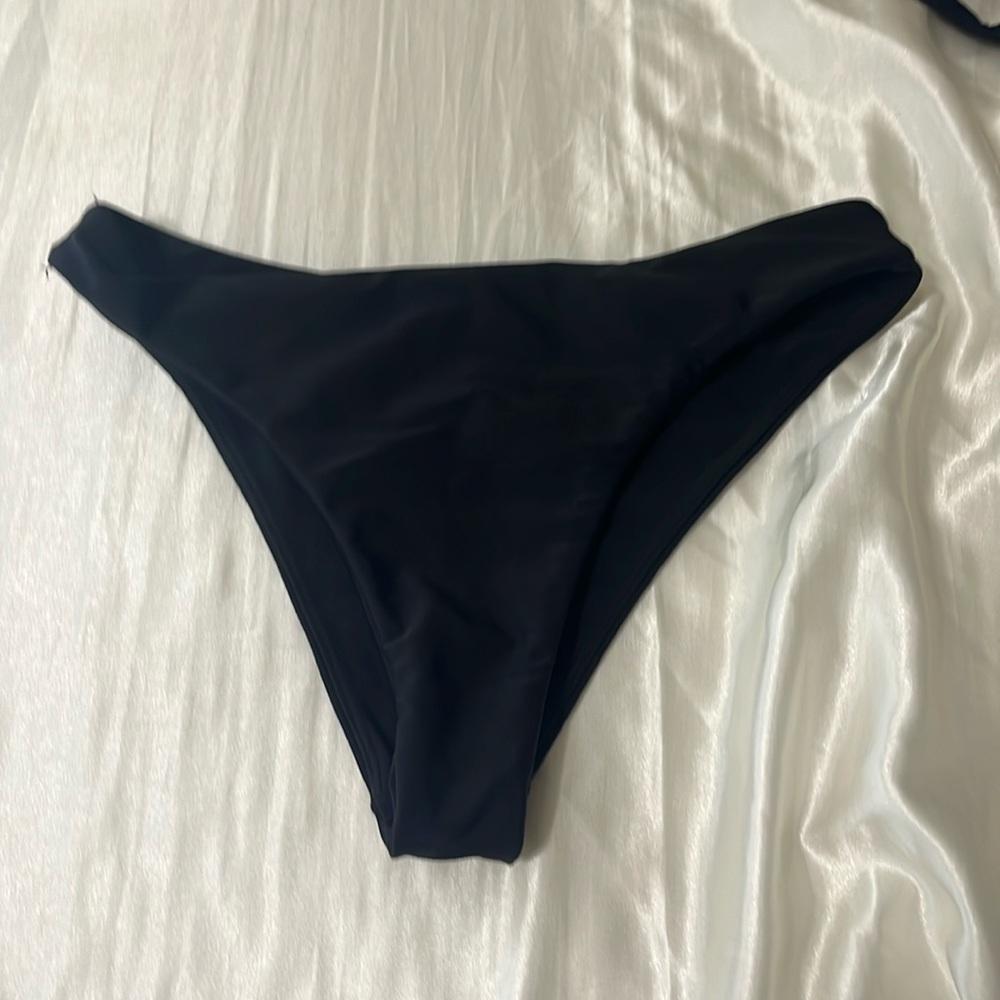 Benoa swim black Celma bottoms